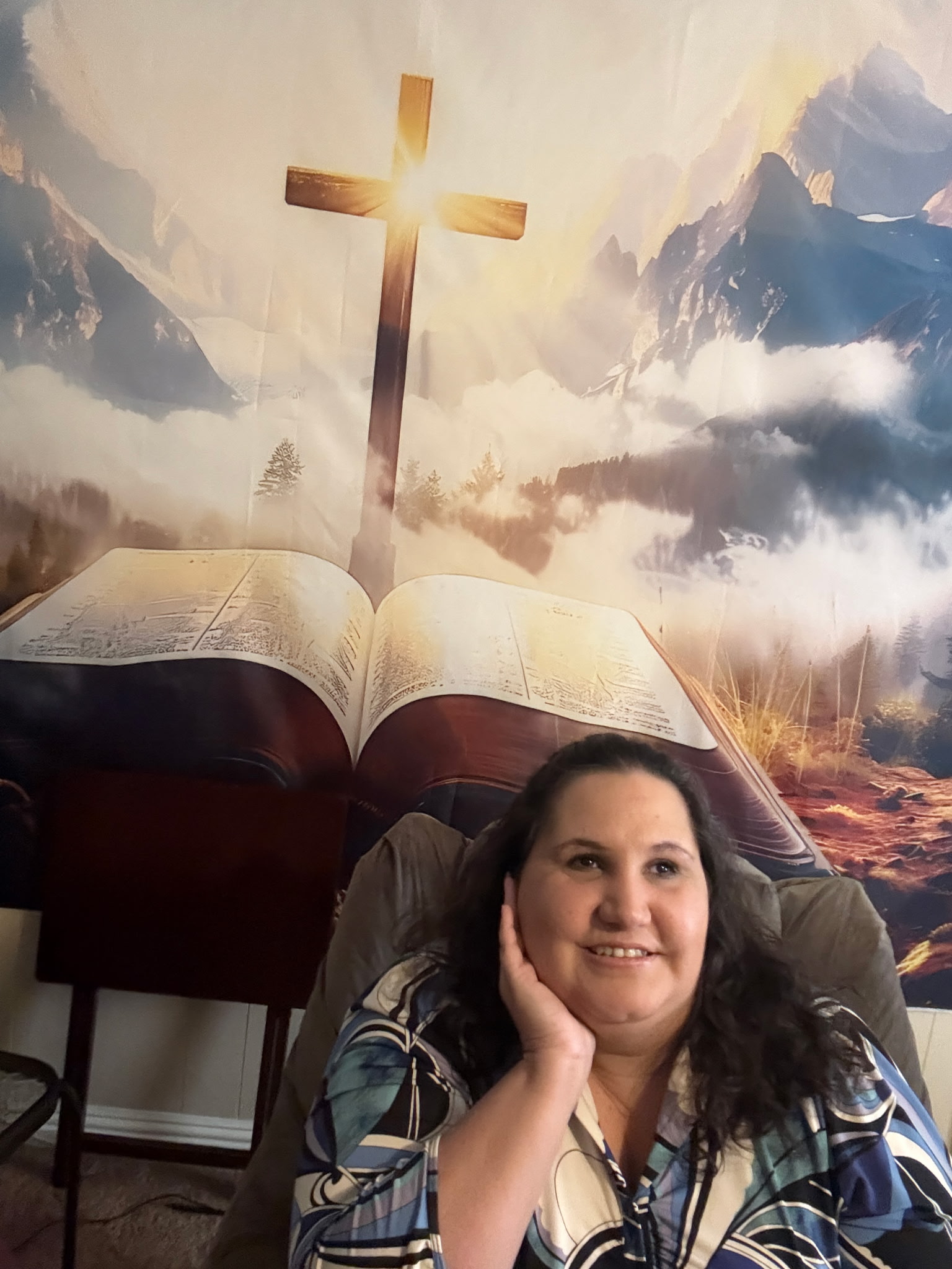 Headshot of author Lorna Sotelo